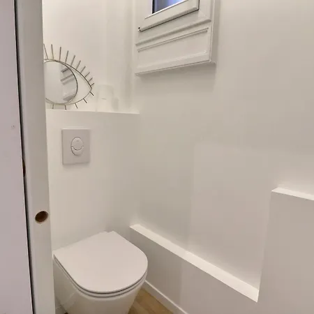 Petit Credo - Glam Escape - Mon Groom Lägenhet *